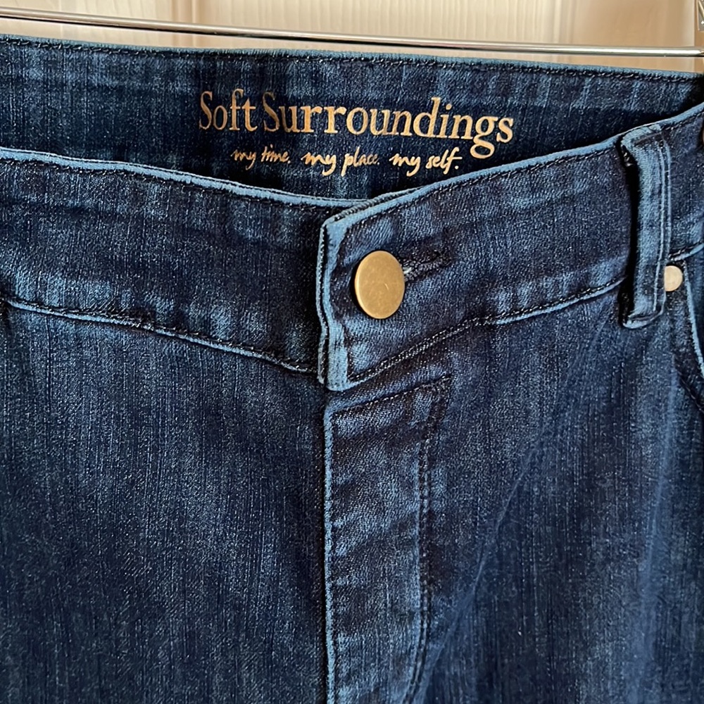 Jeans - Picture 3 of 5